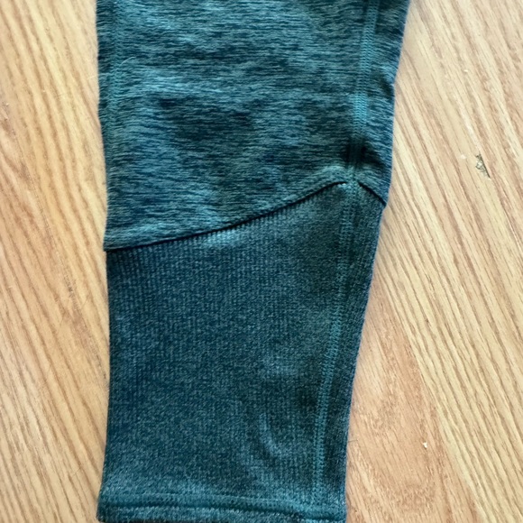 Kirkland Signature Women's Leggings - Green, Pink, and Blue - Picture 6 of 7